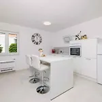 In 51208 *