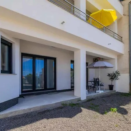 In 51208 Apartamento