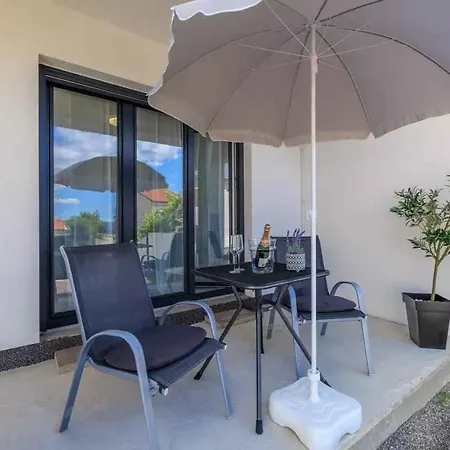 Appartement In 51208