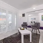 In 51208 *