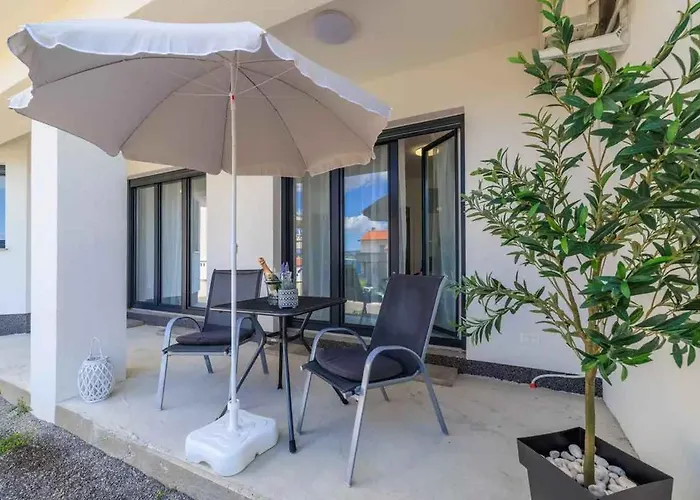 In 51208 Apartament